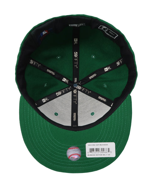 New Era 59Fifty Men's MLB Basic New York Yankees Green Fitted Cap