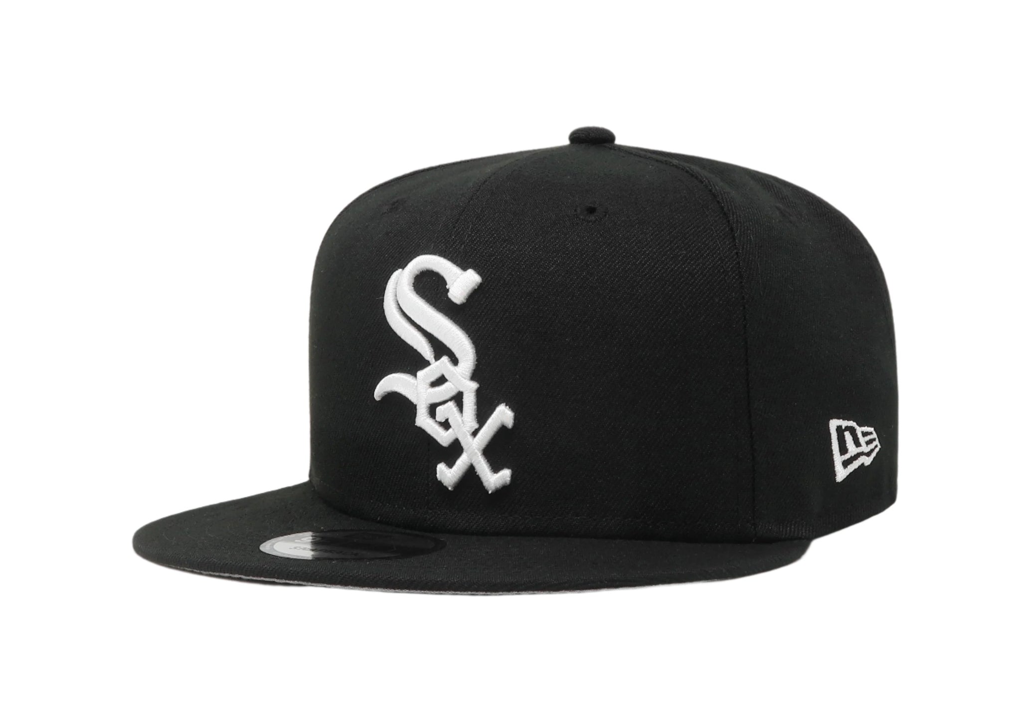 New Era 9Fifty Men's Chicago White Sox Basic Black Snapback Hat