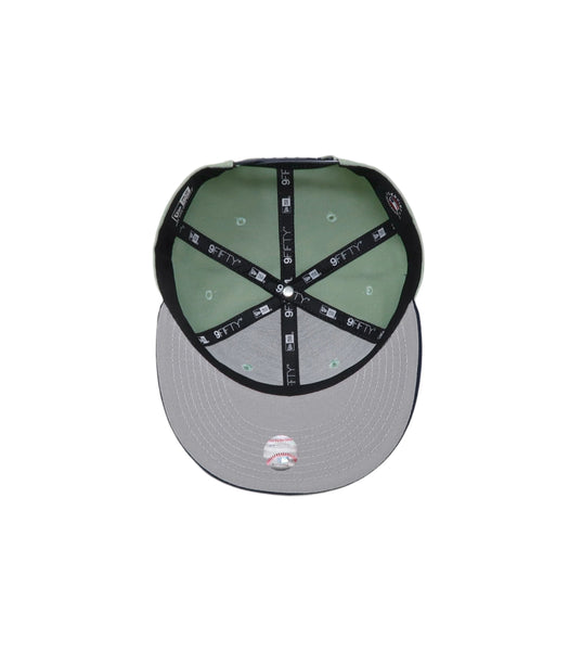 New Era 9Fifty Men's Cleveland Guardians "G" 2Tone Evergreen Snapback Cap