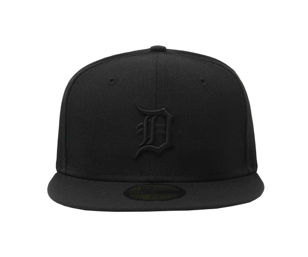 New Era Men's 59Fifty Detroit Tigers Black on Black Fitted Cap